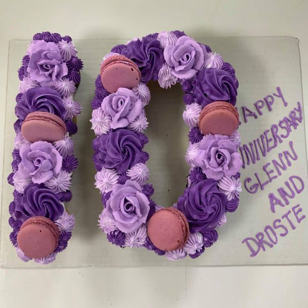 Custom Cakes Carol's Cakes